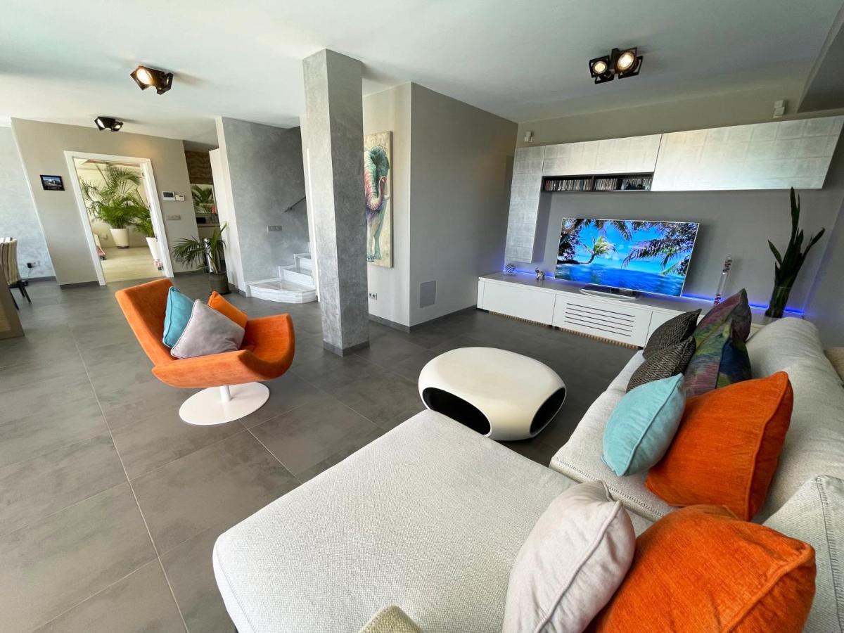 Luxury Villa Morelli With Seaview & Heated Pool Maspalomas  Exteriér fotografie